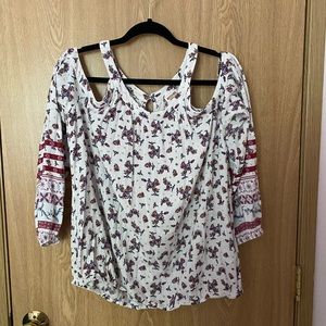 Cold shoulder top